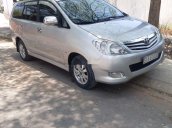 Cần bán gấp Toyota Innova sản xuất 2010 còn mới