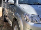 Xe Toyota Hilux năm sản xuất 2011, nhập khẩu