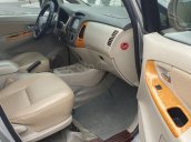 Cần bán lại xe Toyota Innova sản xuất năm 2009