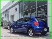 Polo Hatchback màu xanh - Xe phù hợp đô thị gia đình nhỏ và phái Nữ - gọi Mr Thuận báo giá tốt hôm nay