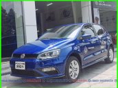 Polo Hatchback màu xanh - Xe phù hợp đô thị gia đình nhỏ và phái Nữ - gọi Mr Thuận báo giá tốt hôm nay