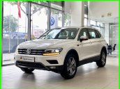 [Volkswagen Sài Gòn ] ngã ngửa với ưu đãi trước bạ sốc chưa từng thấy cho xe Đức Tiguan Luxury S, màu trắng LH Mr Thuận