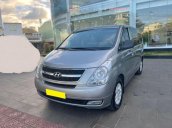 Mình bán Hyundai Starex 2009, số sàn, máy xăng, màu xám