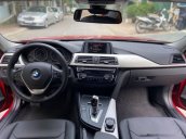 Nhà tôi cần bán BMW 320i Model 2017 nhập Đức, số tự động, màu đỏ tươi