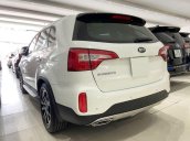 Cần bán xe Kia Sorento GAT sản xuất 2019, màu trắng