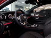 Cần bán gấp Mercedes E300 AMG năm sản xuất 2019, màu đỏ
