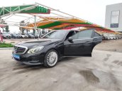 Gia đình cần bán Mercedes-Benz E400 sản xuất 2013, chính chủ còn mới