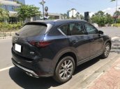 Bán Mazda 5 2.0 Premium sản xuất 2020, màu xanh lam còn mới