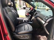 Xe Ford Explorer đời 2018, màu đỏ, nhập khẩu còn mới