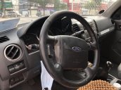 Cần bán Ford Everest năm sản xuất 2013, giá cạnh tranh