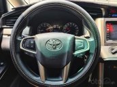Bán Toyota Innova 2.0E 2018, màu xám, xe chính chủ