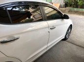 Bán Hyundai Elantra sản xuất năm 2018, màu trắng