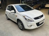 Cần bán gấp Hyundai i20 năm sản xuất 2011, màu trắng, nhập khẩu nguyên chiếc còn mới