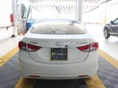 Hyundai Elantra GLS 1.8MT 2013