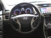 Hyundai Elantra GLS 1.8MT 2013