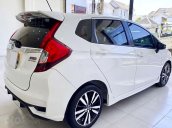 Cần bán gấp Honda Jazz RS năm sản xuất 2018, màu trắng, nhập khẩu