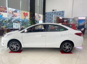 Bán gấp Toyota Vios 2021 số sàn, trả trước 140tr, xả kho giá tốt, tặng 1 năm bảo hiểm, giao ngay