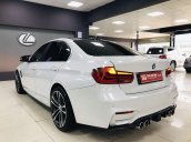 Cần bán gấp BMW 3 Series sản xuất 2017, nhập khẩu nguyên chiếc còn mới