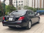 Cần bán gấp Mercedes E class năm 2017, nhập khẩu còn mới