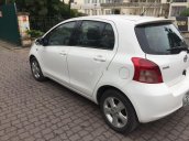 Bán Toyota Yaris sản xuất 2006, màu trắng, xe nhập 