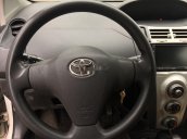 Bán Toyota Yaris sản xuất 2006, màu trắng, xe nhập 