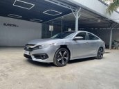 Bán Honda Civic sản xuất năm 2017, nhập khẩu còn mới, 780tr