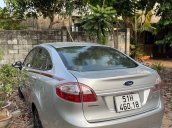 Bán ô tô Ford Fiesta năm 2011, màu bạc còn mới