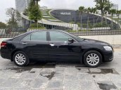 Cần bán Toyota Camry sản xuất 2011 còn mới