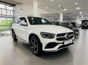 Cần bán xe GLC 300 AMG, giao ngay giá tốt