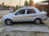 Cần bán gấp Fiat Albea năm sản xuất 2004, màu bạc còn mới