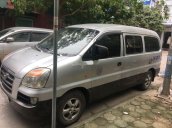 Cần bán xe Hyundai Starex năm 2005, màu bạc, nhập khẩu