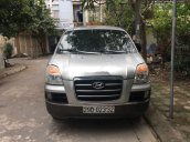 Cần bán xe Hyundai Starex năm 2005, màu bạc, nhập khẩu