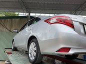 Bán Toyota Vios đời 2018, màu bạc