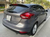 Bán Ford Focus 1.5L EcoBoost Trend sản xuất năm 2019, màu xám như mới, 610tr