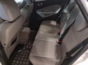 Bán xe Ford Fiesta Titanium 2014, màu trắng