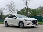 Cần bán Mazda 3 năm 2019, màu trắng, giá tốt