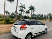 Cần bán gấp Toyota Yaris năm 2016, hai màu