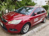 Bán Ford Focus 1.8AT năm sản xuất 2010, màu đỏ còn mới