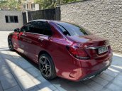 Xe Mercedes C class AMG sản xuất 2019, màu đỏ 