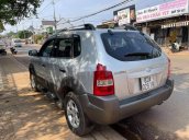 Cần bán lại xe Hyundai Tucson 2010, màu bạc, giá tốt