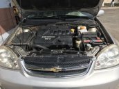 Cần bán gấp Daewoo Lacetti đời 2005, màu bạc 