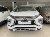 Bán xe Mitsubishi Xpander màu trắng, số tự động, trả góp chỉ 208 triệu