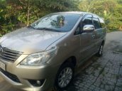 Cần bán lại xe Toyota Innova sản xuất 2012 chính chủ