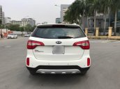 Bán Kia Sorento năm sản xuất 2014, màu trắng, 595tr