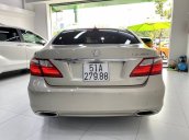 Cần bán lại xe Lexus LS đời 2011, màu vàng, nhập khẩu chính chủ