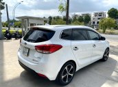 Bán gấp Kia Rondo máy dầu đời 2017. Xe lăn bánh 165.000km, còn như mới, có hỗ trợ vay ngân hàng lãi suất cực ưu đãi