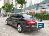 Cần bán xe Mercedes E250 năm 2013 còn mới, giá tốt