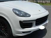 Cần bán xe Porsche Cayenne GTS sản xuất năm 2015, xe đi 16090 km, bao check hãng