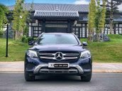 Cần bán lại xe Mercedes GLC-Class đời 2019, màu xanh lam, đi 18 000km