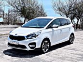 Cần bán xe Kia Rondo SX và ĐK T12.2019 màu trắng, số tự động